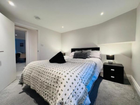 Modern one bedroom apartment, Basingstoke Central